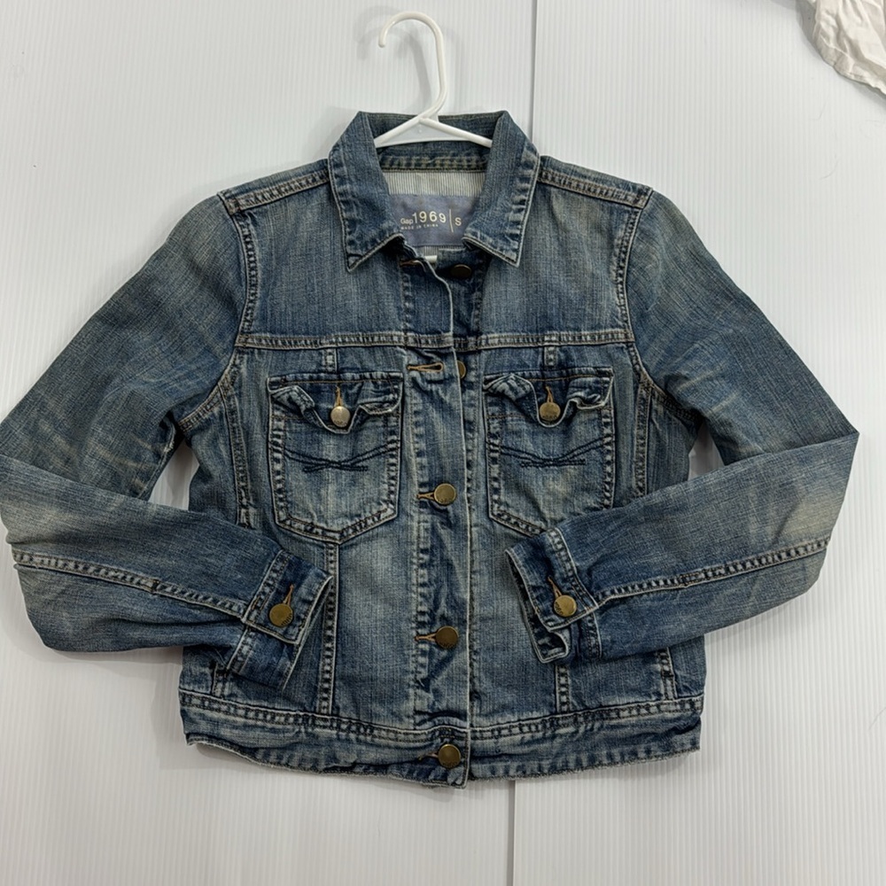 K30. Classic Blue Denim Jacket for Kids (S)